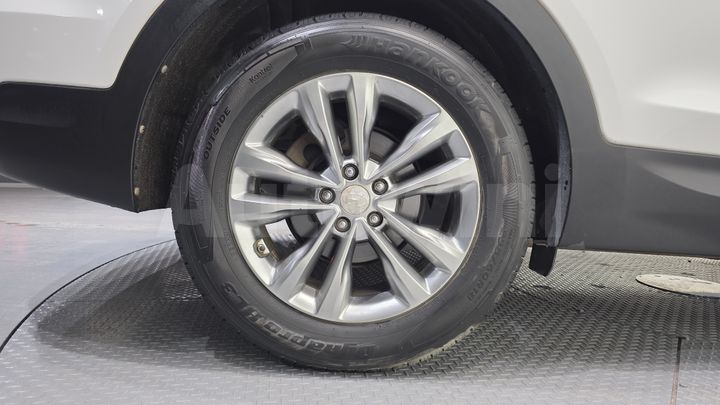 Hyundai SantaFe 2017 — 5