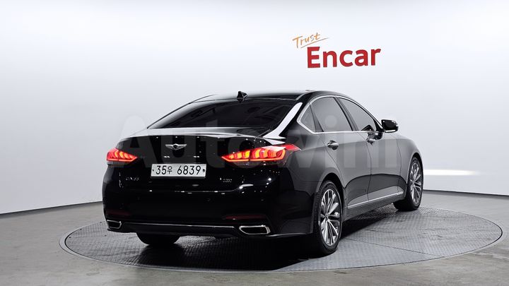 Hyundai Genesis 2015 — 2