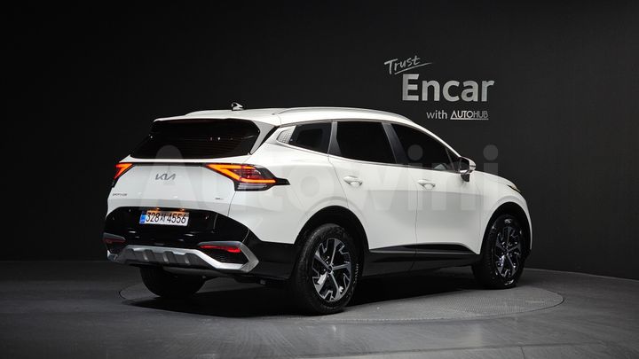 Kia Sportage 2023 — 2