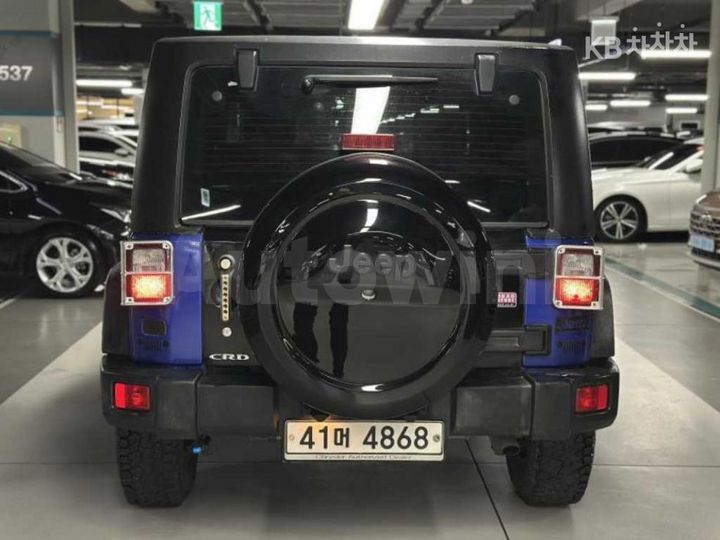 Jeep Wrangler 2010 — 3