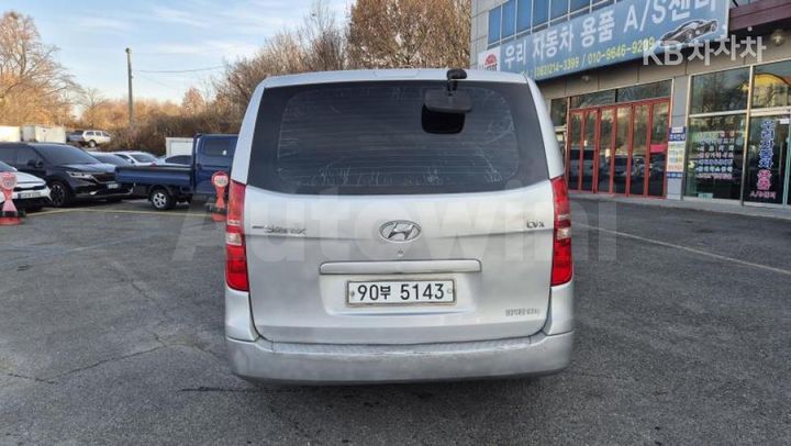 Hyundai Starex 2008 — 5