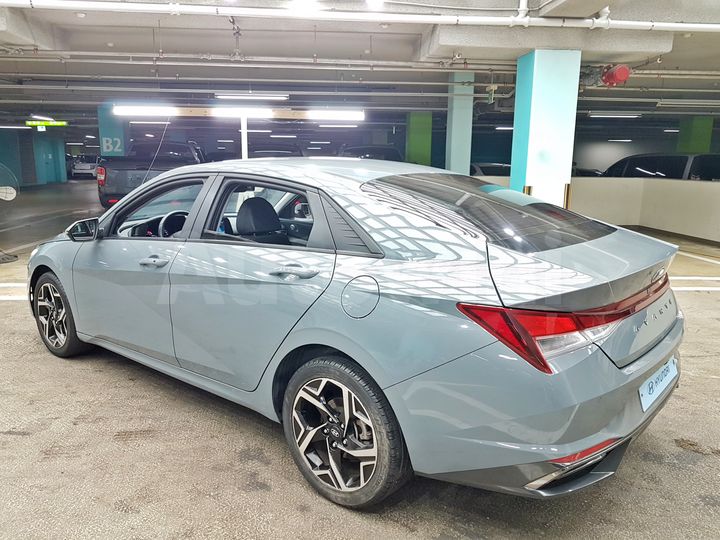 Hyundai Avante 2023 — 5