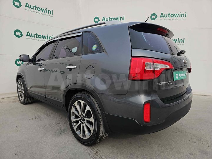 Kia Sorento 2013 — 3