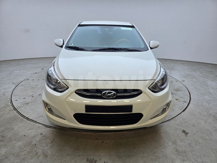 Hyundai Accent 2016 — 2