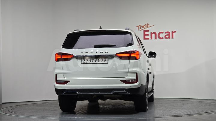 KGM (Ssangyong) Rexton 2023 — 4