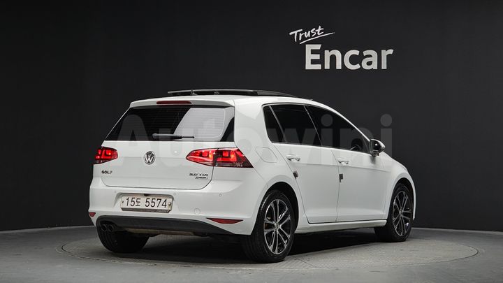 Volkswagen Golf 2015 — 2