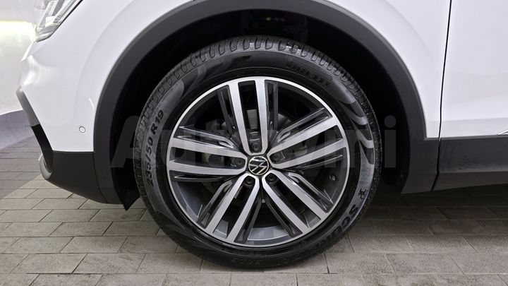 Volkswagen Tiguan 2024 — 5