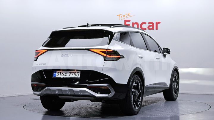 Kia Sportage 2023 — 2