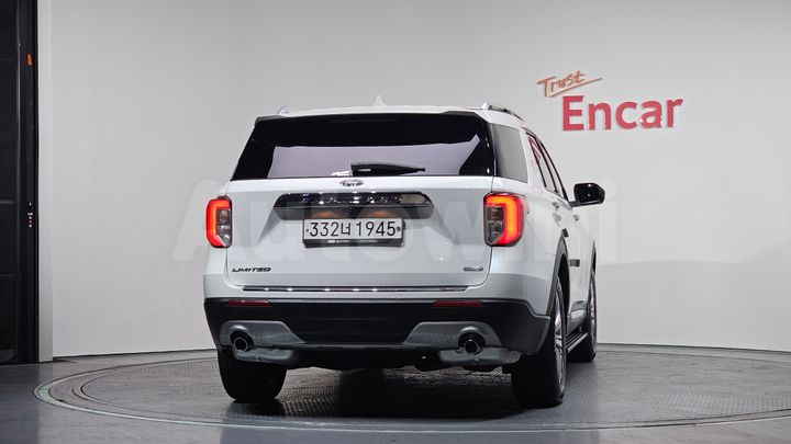 Ford Explorer 2020 — 4