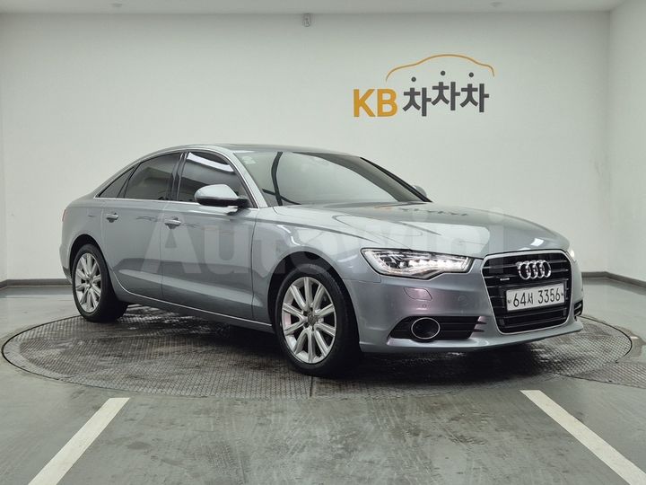 Audi A6 2015 — 2