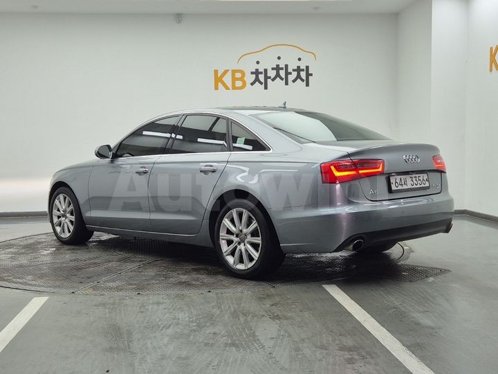 Audi A6 2015 — 3