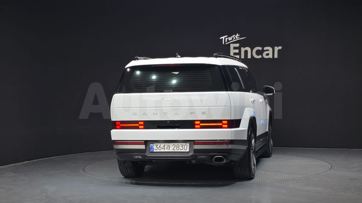 Hyundai SantaFe 2025 — 4