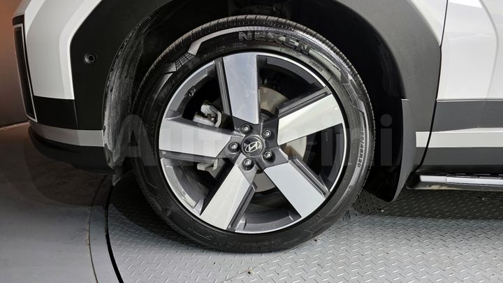 Hyundai SantaFe 2025 — 5