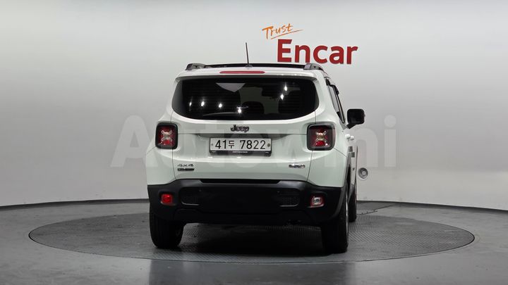 Jeep Renegade 2015 — 4