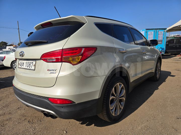 Hyundai SantaFe 2013 — 5