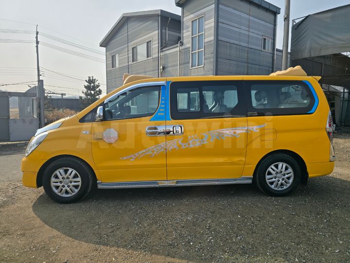 Hyundai Starex 2017 — 3