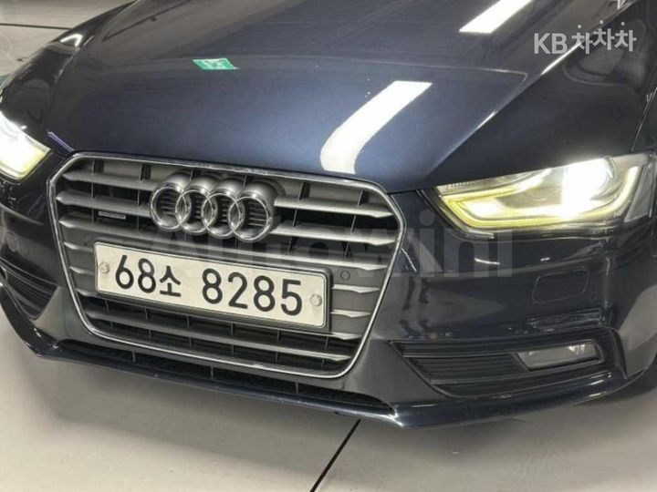 Audi A4 2013 — 5