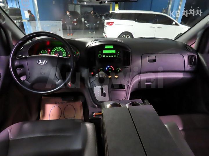 Hyundai Starex 2016 — 5