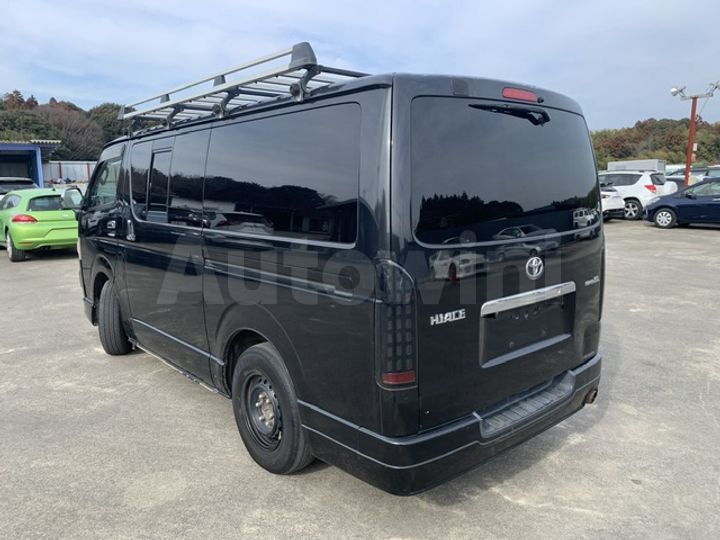 Toyota Hiace 2009 — 4