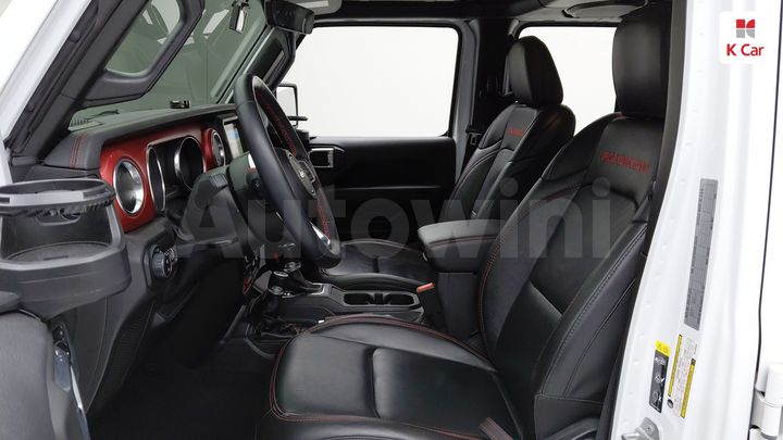 Jeep Wrangler 2022 — 4