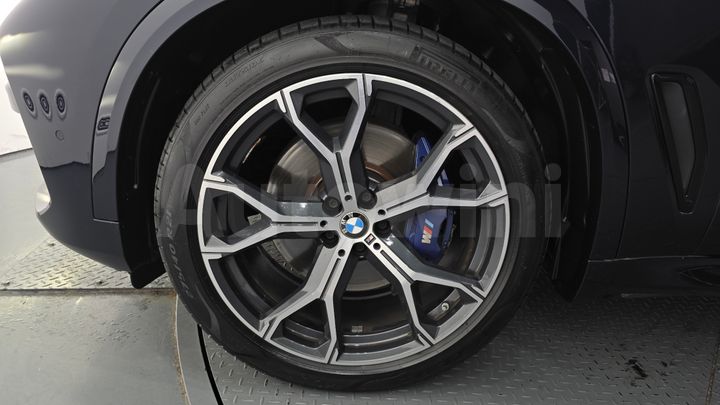 BMW X5 2021 — 5