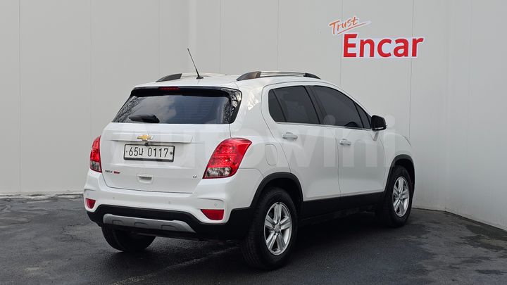 Chevrolet Trax 2017 — 2