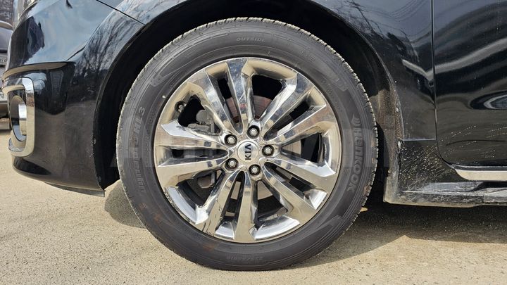 Kia Carnival 2017 — 5