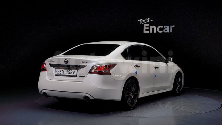 Nissan Altima 2013 — 2