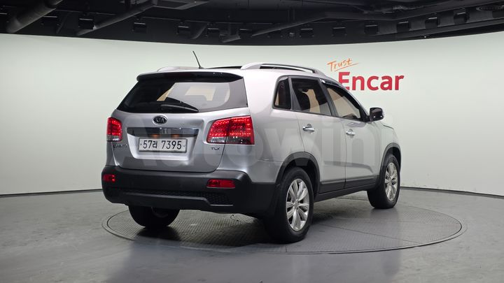 Kia Sorento 2010 — 2