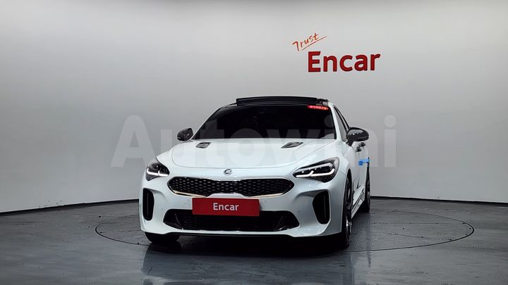 Kia Stinger 2020 — 2