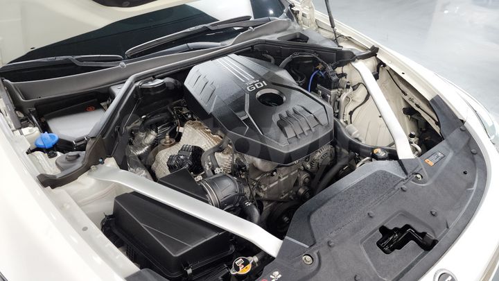 Kia Stinger 2020 — 5