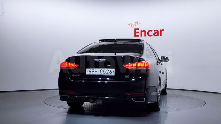 Hyundai Genesis 2015 — 4