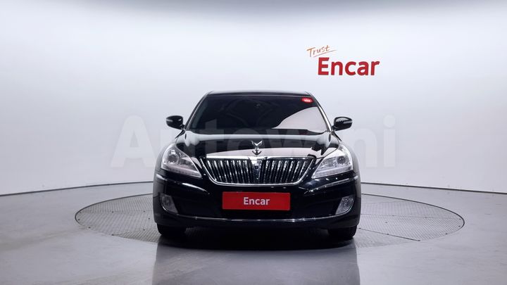 Hyundai Equus 2010 — 3