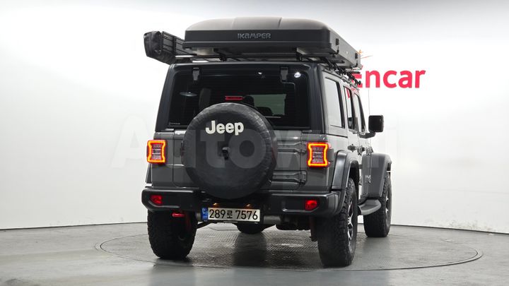 Jeep Wrangler 2021 — 4
