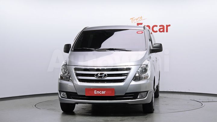 Hyundai Starex 2017 — 3