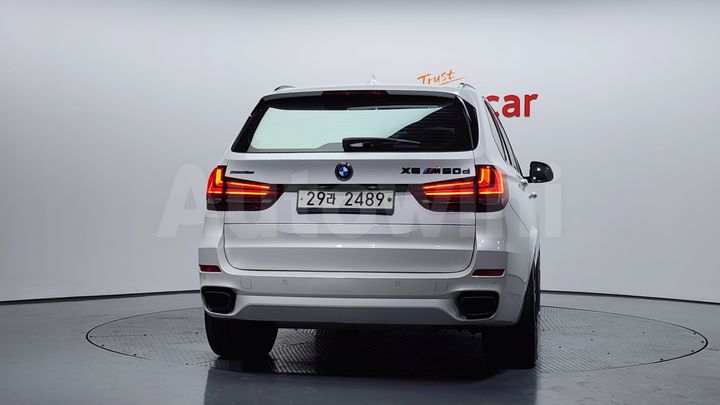 BMW X5 2017 — 4