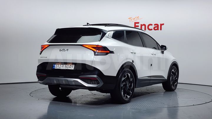 Kia Sportage 2023 — 2