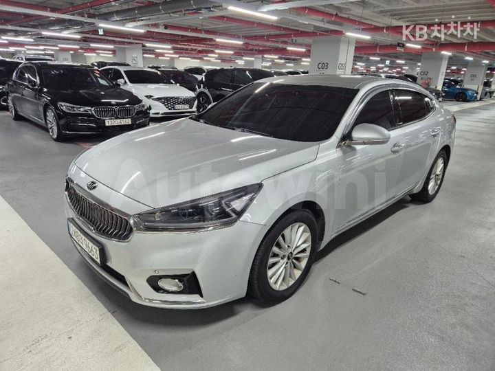Kia K7 2018 — 2