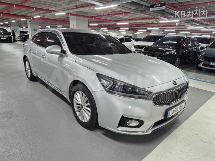 Kia K7 2018 — 3