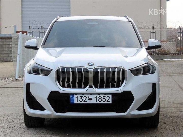 BMW X1 2024 WBA51EE08R5Y36953 — 2