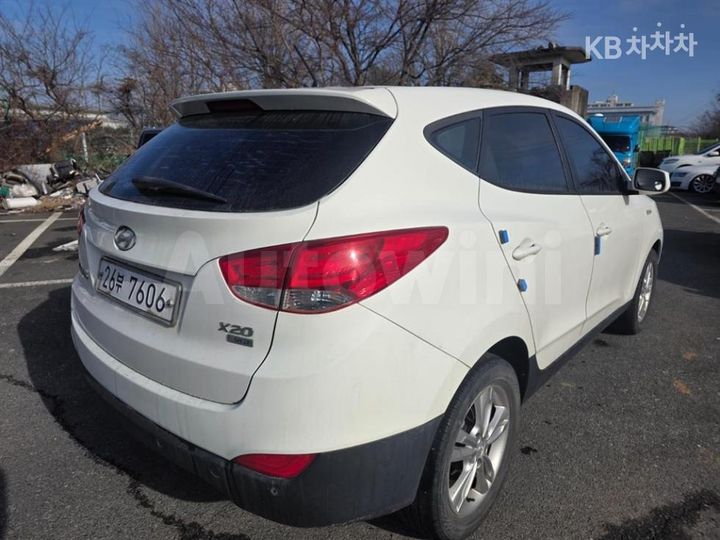 Hyundai Tucson 2011 — 5