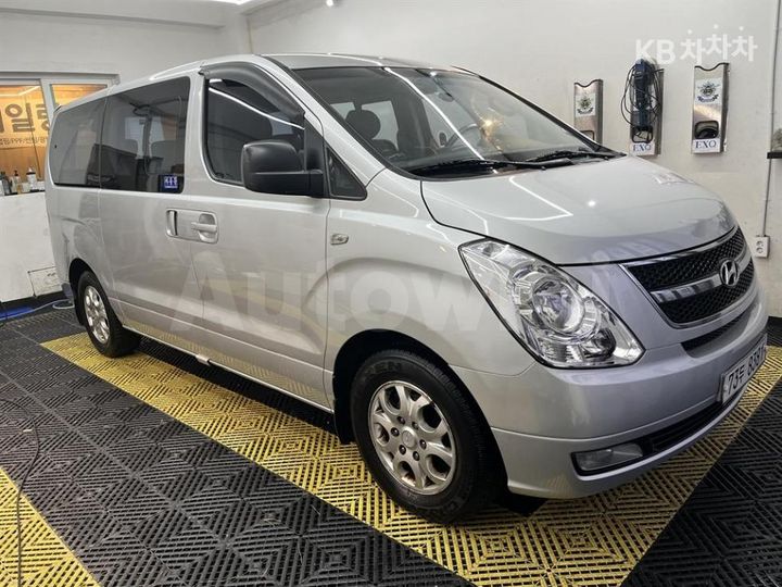 Hyundai Starex 2008 — 3