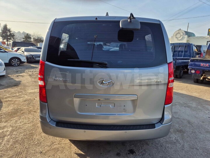 Hyundai Starex 2017 — 4