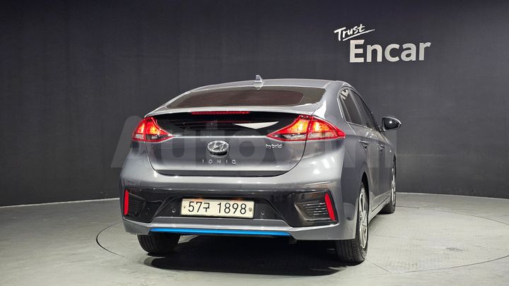 Hyundai Ioniq 2019 — 4