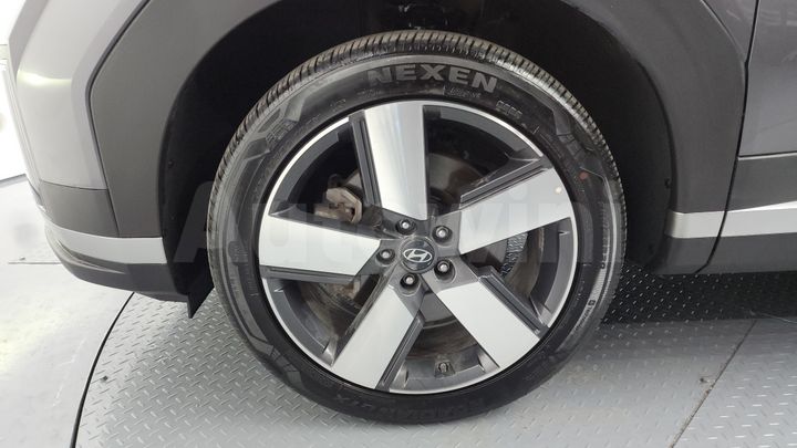 Hyundai SantaFe 2025 — 5