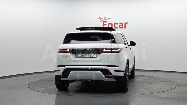 Land Rover Range Rover Evoque 2024 — 4
