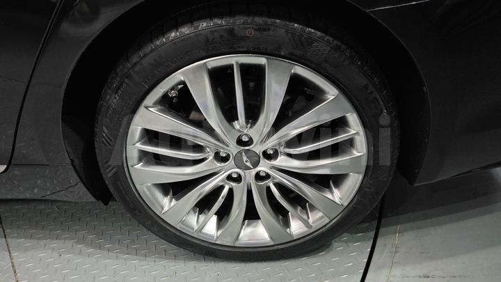 Hyundai Genesis 2016 — 5