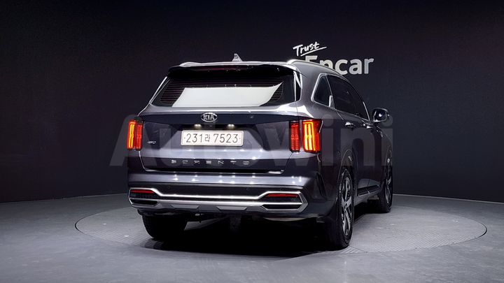 Kia Sorento 2021 — 4