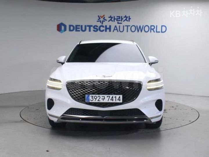 Genesis GV70 2022 — 3
