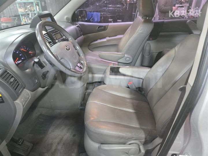 Kia Carnival 2014 — 5